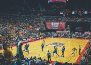 九游VIP-赛道上的最后一舞，米切尔如何成为F1年度争冠之夜的胜负手