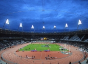 九游娱乐官方-布伦森爆发诠释唯一性，独行侠以团队篮球正面击溃活塞