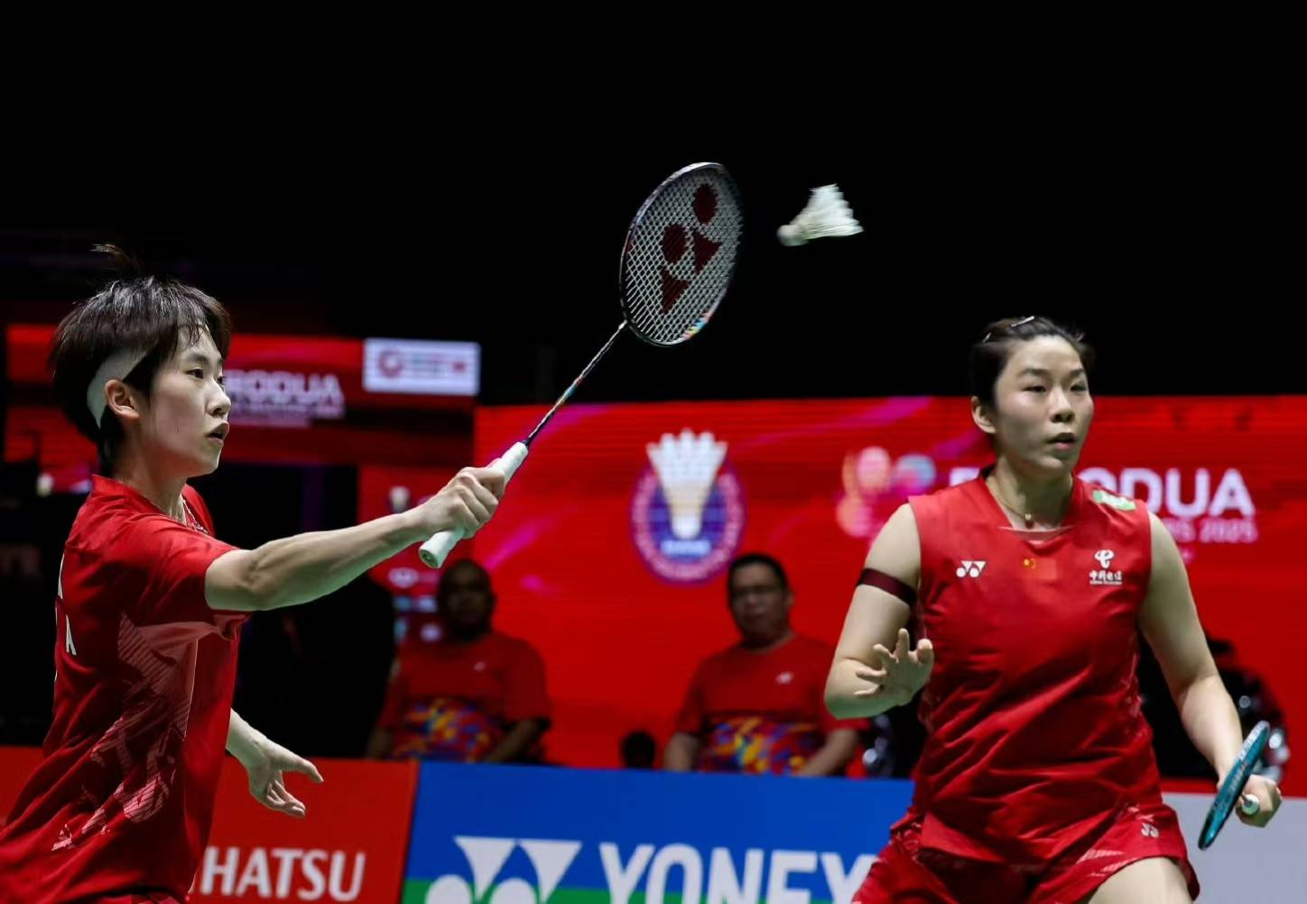 包含马来西亚羽毛球队鏖战法国羽毛球队，陶菲克绝境逆转的词条