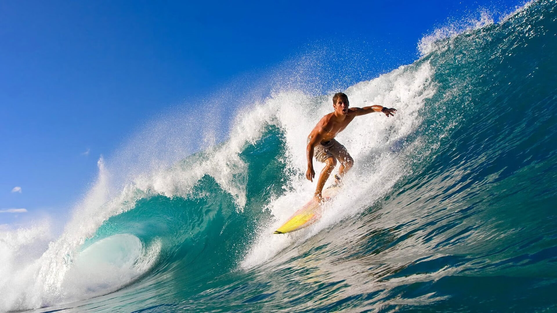 北欧巨兽的全面统治,哈兰德攻防两端撕裂那不勒斯,苏格兰见证新时代巨星诞生